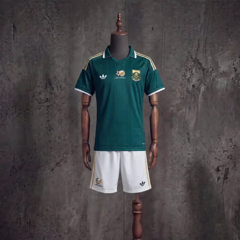 África do Sul 2º Uniforme Kit Infantil · 26/27 · Infantil