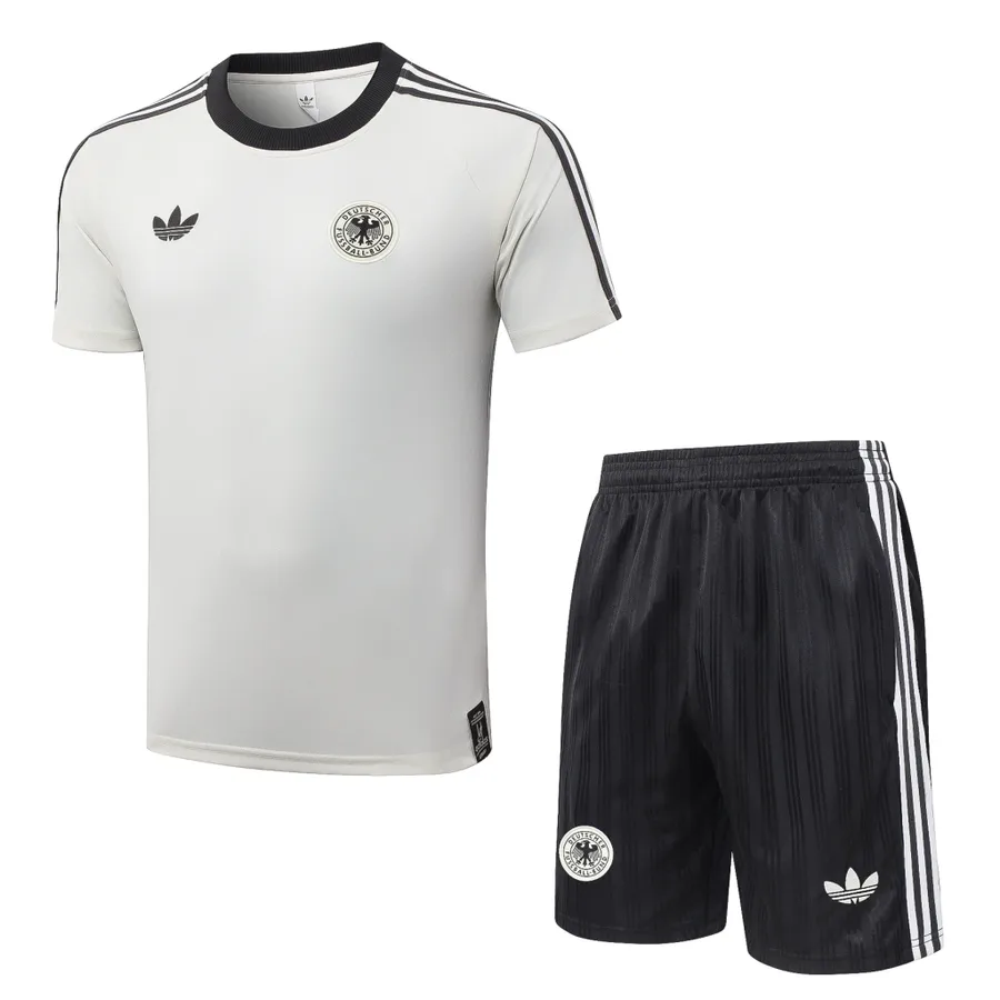 Alemanha 1º Uniforme Conjunto · 26/27 · Masculino