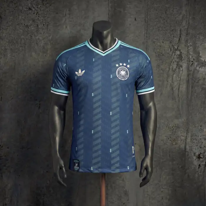 Alemanha 2º Uniforme Versão Jogador · 26/27 · Masculino