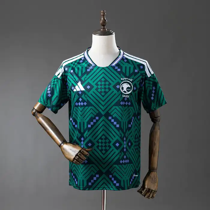 Arábia Saudita 1º Uniforme Versão Torcedor · 26/27 · Masculino