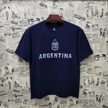 Argentina 1º Uniforme Versão Torcedor · Algodao · 26/27 · Masculino