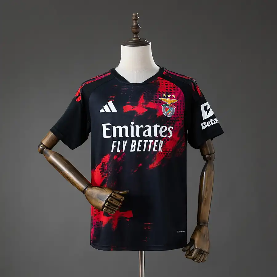 Benfica 3º Uniforme Versão Torcedor · 26/27 · Masculino