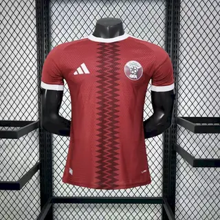 Catar 1º Uniforme Versão Jogador · 26/27 · Masculino
