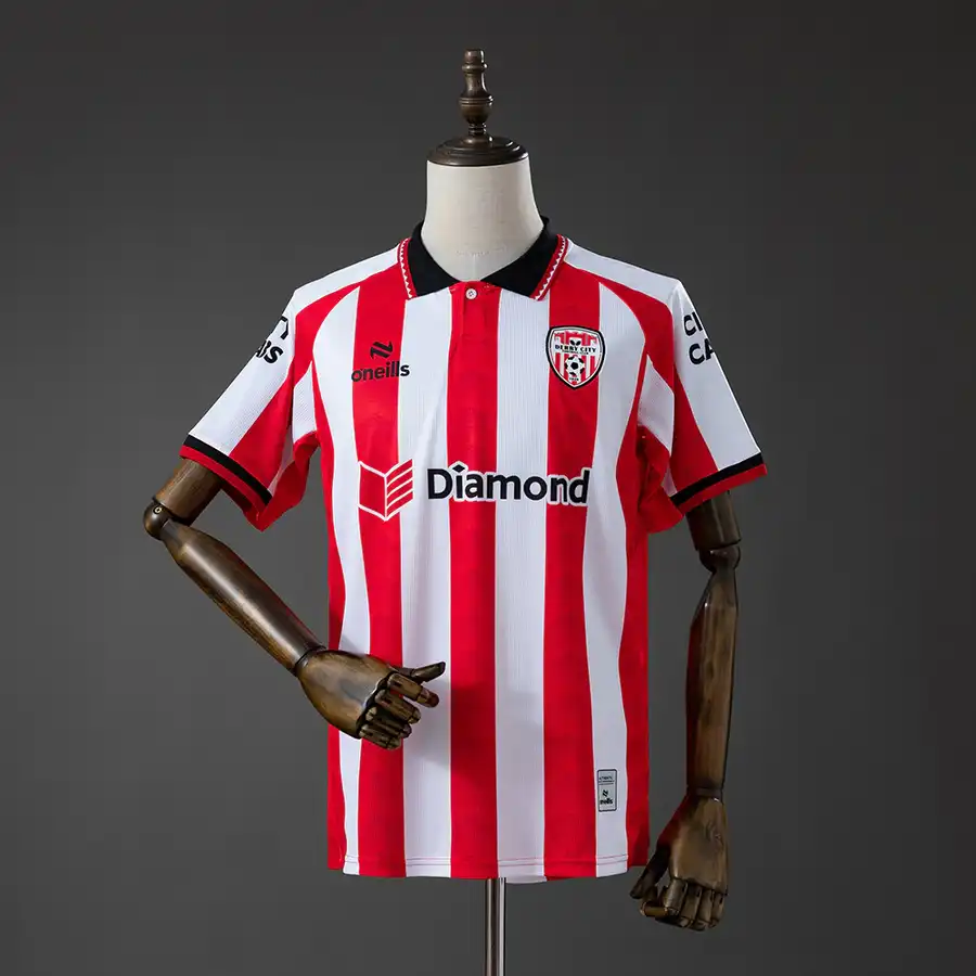 Derry City 1º Uniforme Versão Torcedor · 26/27 · Masculino