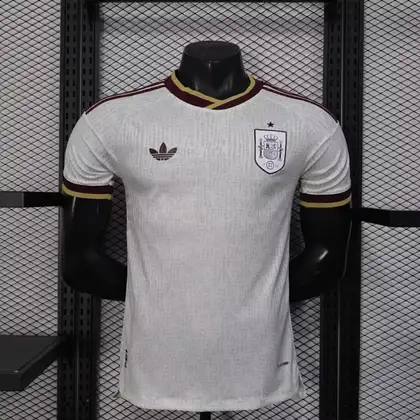 Espanha 2º Uniforme Versão Jogador · 26/27 · Masculino