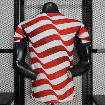 Estados Unidos 1º Uniforme Versão Jogador · 26/27 · Masculino