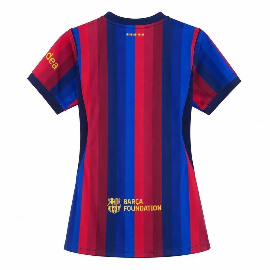 FC Barcelona 1º Uniforme Versão Torcedor · 26/27 · Feminino