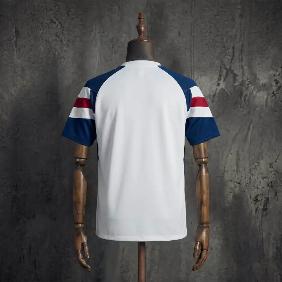 FC Barcelona 2º Uniforme Versão Torcedor · 02/03 · Masculino