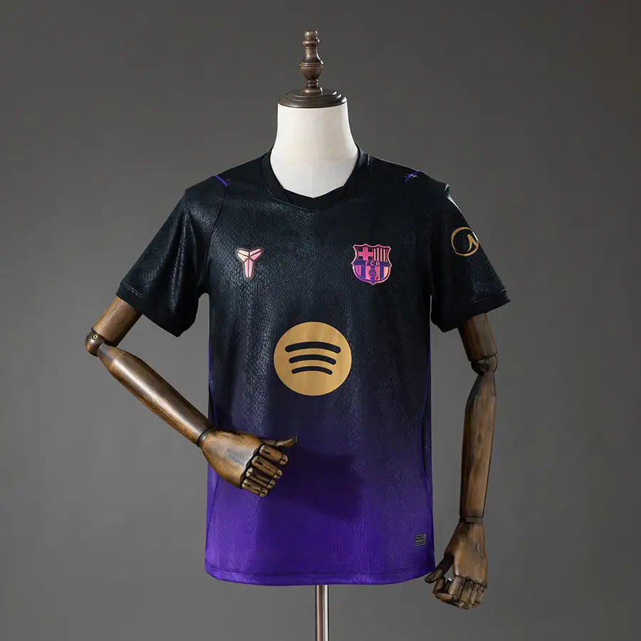 FC Barcelona 2º Uniforme Versão Torcedor · 26/27 · Masculino