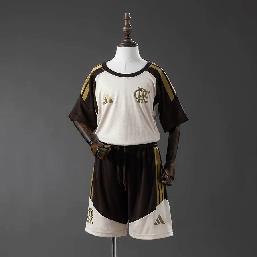 Flamengo Linha de Treino Kit Infantil · 26/27 · Infantil