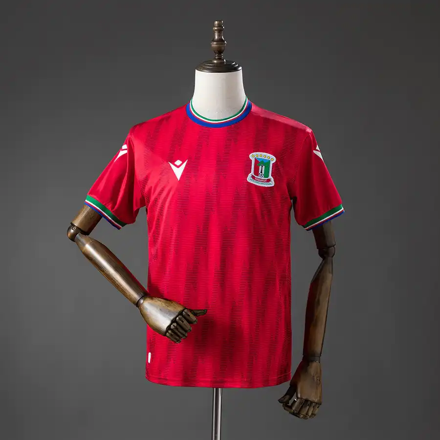 Guiné Equatorial 1º Uniforme Versão Torcedor · 26/27 · Masculino