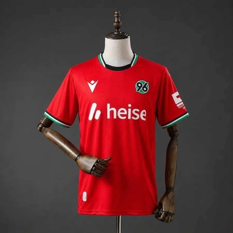 Hannover 96 1º Uniforme Versão Torcedor · 26/27 · Masculino