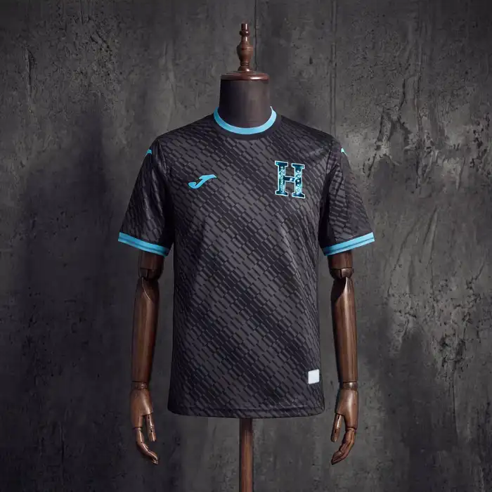 Honduras 3º Uniforme Versão Torcedor · 26/27 · Masculino