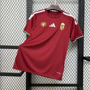 Hungria 1º Uniforme Versão Torcedor · 26/27 · Masculino