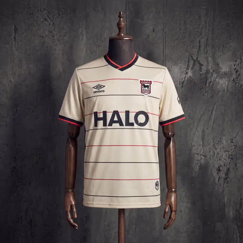 Ipswich Town 2º Uniforme Versão Torcedor · 26/27 · Masculino