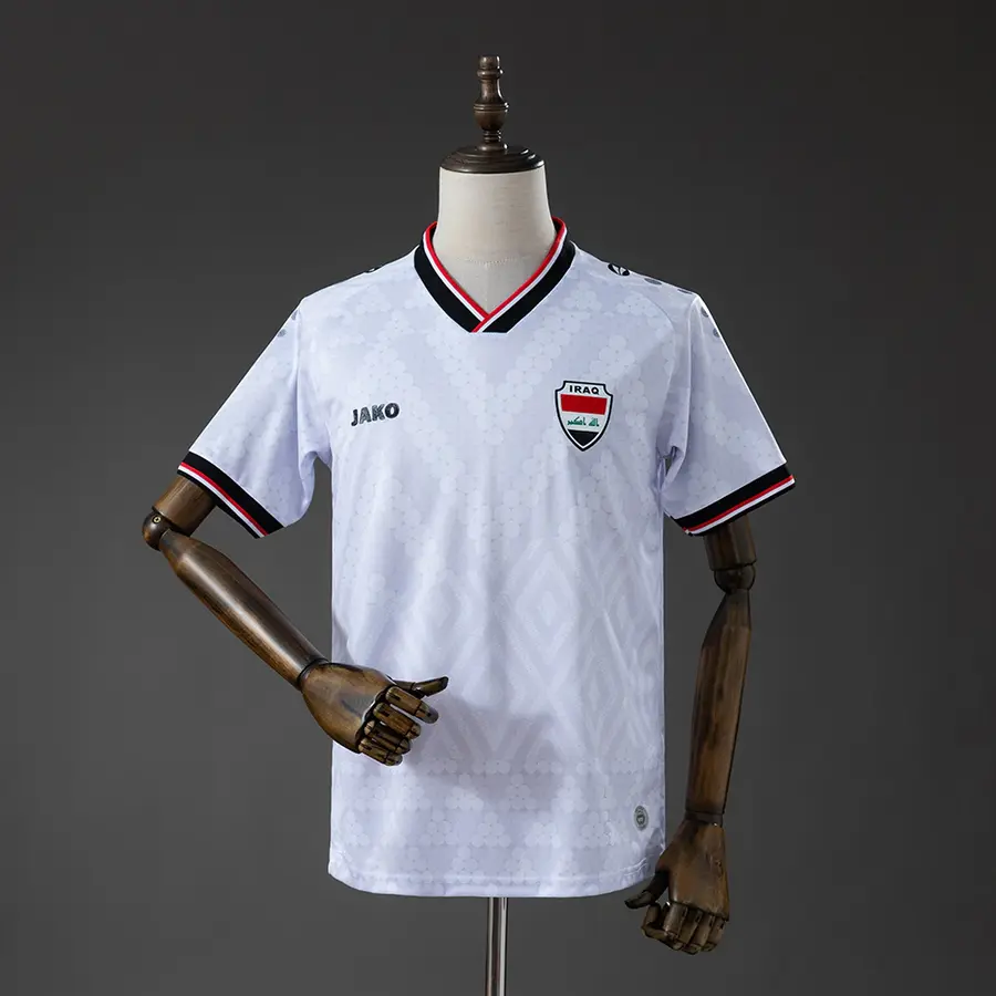Iraque 1º Uniforme Versão Torcedor · 26/27 · Masculino