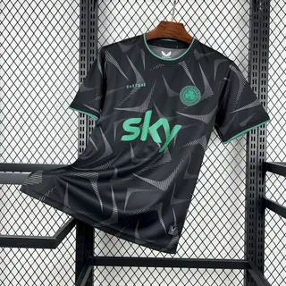 Irlanda 1º Uniforme Versão Torcedor · 25/26 · Masculino