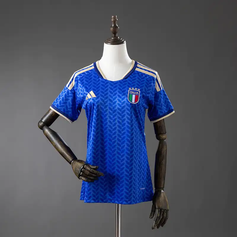 Itália 1º Uniforme Versão Torcedor · 26/27 · Feminino