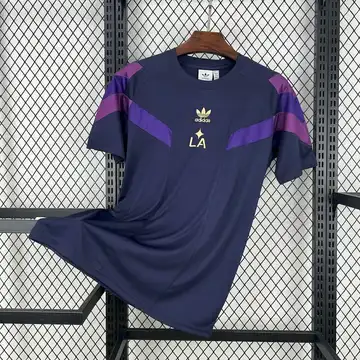 LA Galaxy 1º Uniforme Versão Torcedor · Linha Casual · 26/27 · Masculino
