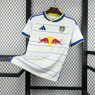 Leeds United 1º Uniforme Versão Torcedor · 26/27 · Masculino