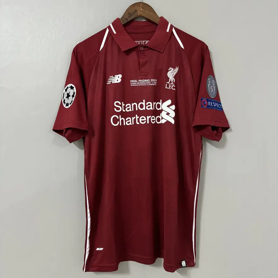 Liverpool 1º Uniforme Versão Torcedor · 18/19 · Masculino
