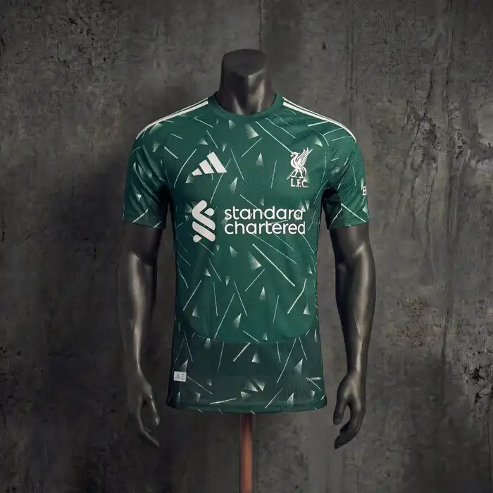 Liverpool Goleiro Versão Jogador · 26/27 · Masculino