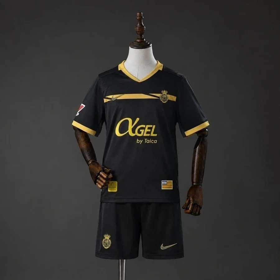 Mallorca 2º Uniforme Kit Infantil · 26/27 · Infantil