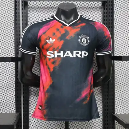 Manchester United 1º Uniforme Versão Jogador · Edição Especial · 26/27 · Masculino