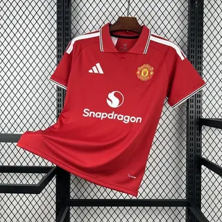 Manchester United 1º Uniforme Versão Torcedor · 26/27 · Masculino