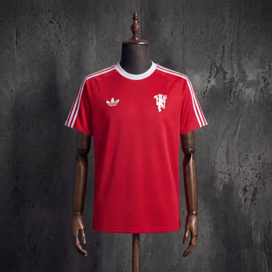 Manchester United 1º Uniforme Versão Torcedor · Originals · 26/27 · Masculino