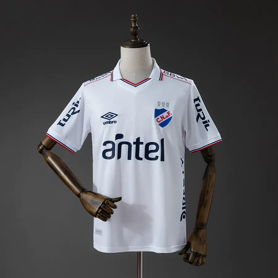 Nacional 1º Uniforme Versão Torcedor · 26/27 · Masculino