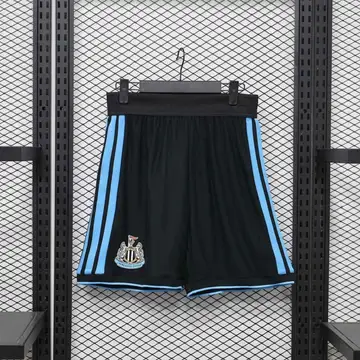 Newcastle United Calção 1º Uniforme · 26/27 · Masculino