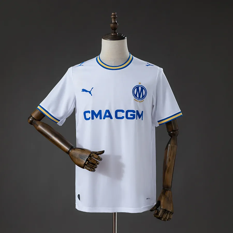 Olympique de Marselha 1º Uniforme Versão Torcedor · 26/27 · Masculino
