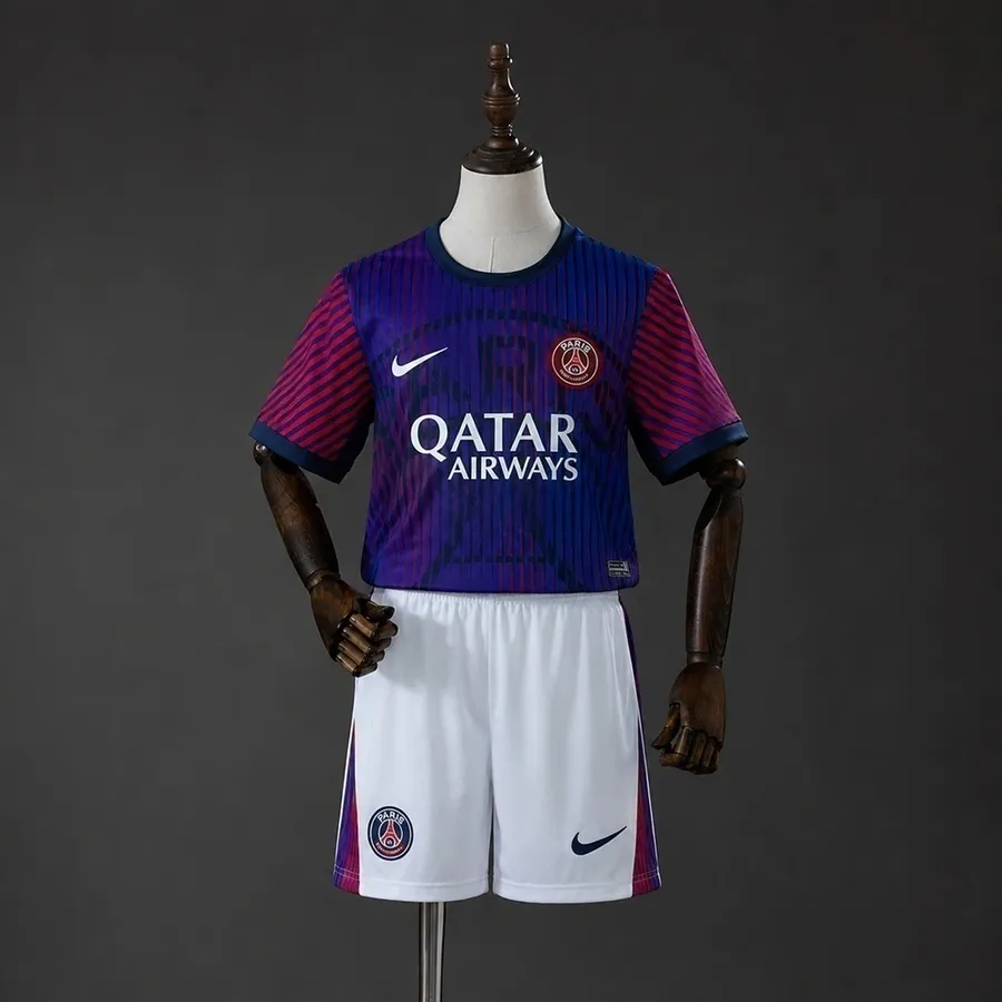 Paris Saint-Germain Pré-Jogo Kit Infantil · 26/27 · Infantil