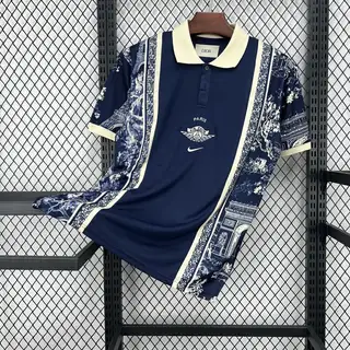Paris Saint-Germain 1º Uniforme Versão Torcedor · Dior · 26/27 · Masculino
