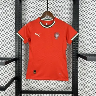 Portugal 1º Uniforme Versão Torcedor · 25/26 · Feminino