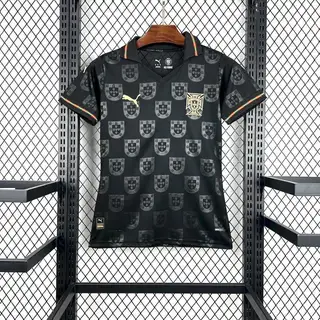 Portugal 1º Uniforme Versão Torcedor · Pantera Negra · 25/26 · Feminino