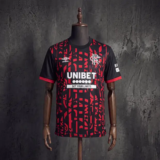 Rangers FC 3º Uniforme Versão Torcedor · 26/27 · Masculino