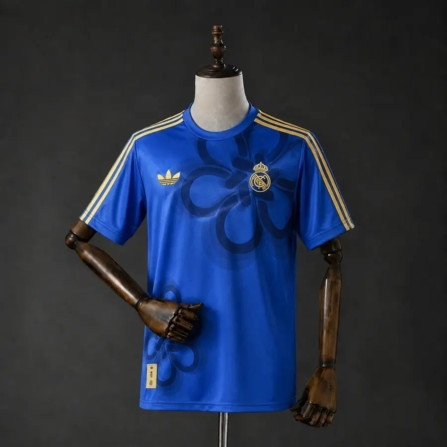 Real Madrid 1º Uniforme Versão Torcedor · Cultural Story · 26/27 · Masculino