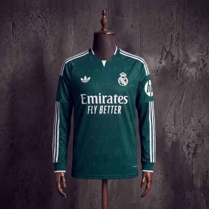 Real Madrid 2º Uniforme Versão Torcedor · Manga Longa · 26/27 · Masculino