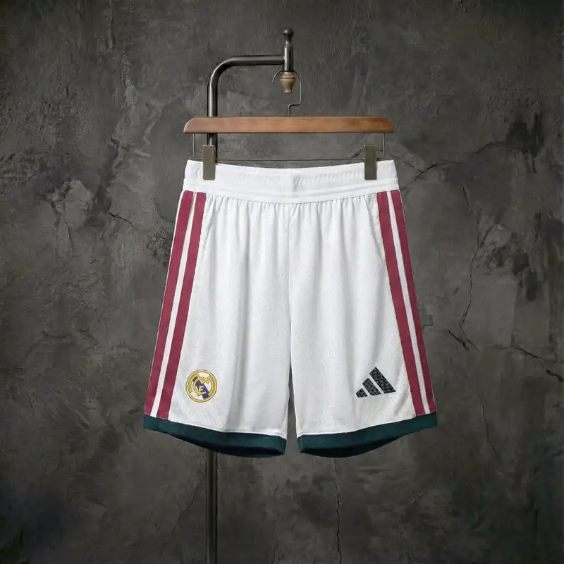 Real Madrid Calção 1º Uniforme · 26/27 · Masculino
