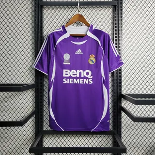 Real Madrid Retrô 2006 · Masculino