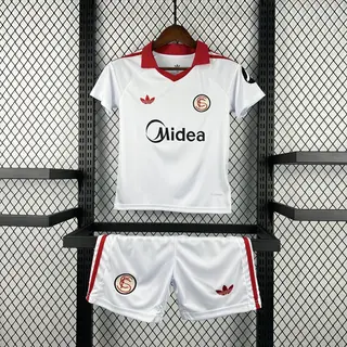 Sevilla 1º Uniforme Kit Infantil · Estilo Retrô · 25/26 · Infantil