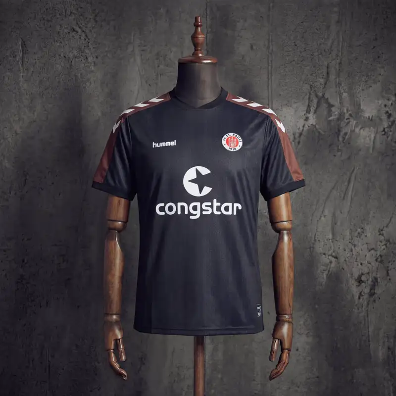 St. Pauli 1º Uniforme Versão Torcedor · 15/16 · Masculino