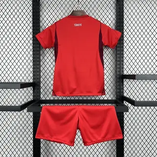 Turquia 1º Uniforme Kit Infantil · 26/27 · Infantil