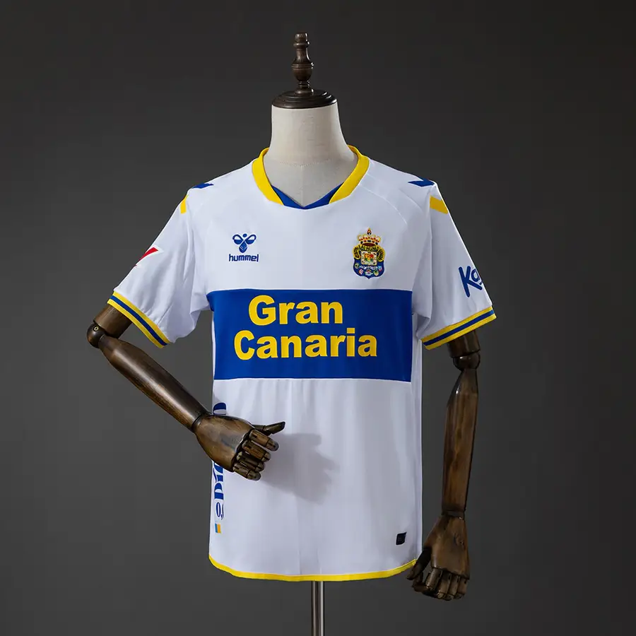 UD Las Palmas 3º Uniforme Versão Torcedor · 26/27 · Masculino