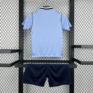 Uruguai 1º Uniforme Kit Infantil · 26/27 · Infantil
