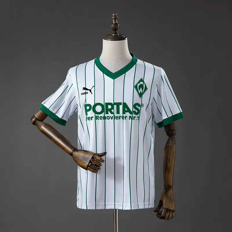 Werder Bremen Retrô 09-10 · Masculino