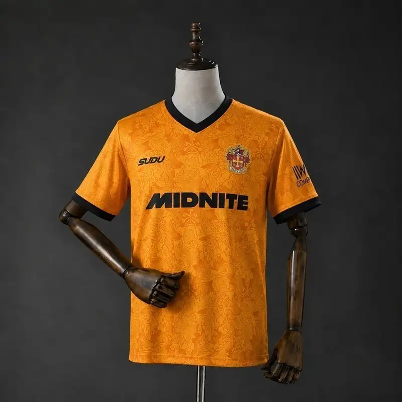Wolverhampton 1º Uniforme Versão Torcedor · 150 Anos · 26/27 · Masculino